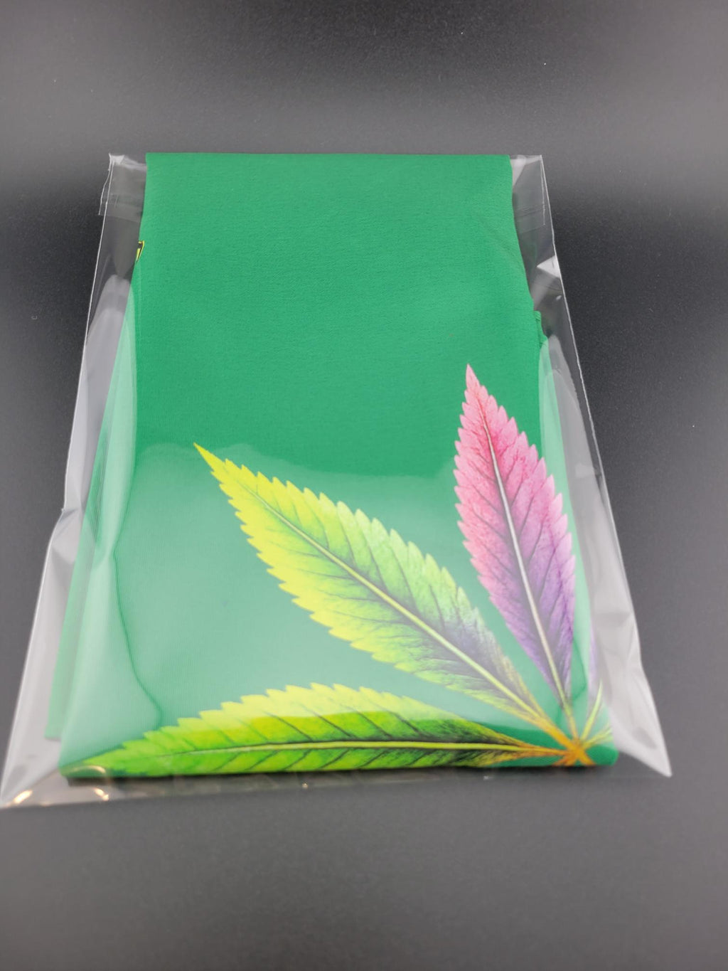 Hideahs Branded Leaf Bandana