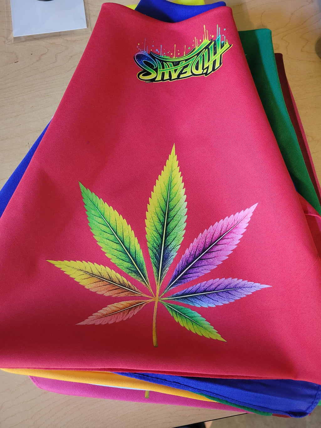 Hideahs Branded Leaf Bandana